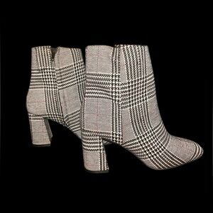 Houndstooth Ankle Boots for Women - Size 6.5